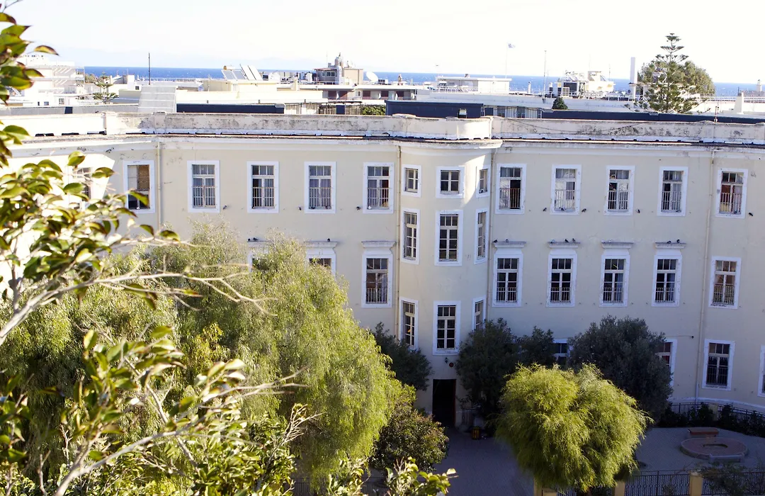 Stay Rhodes Hostel & Bar-1